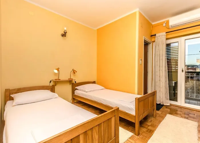 Dejana Pensión Vodice